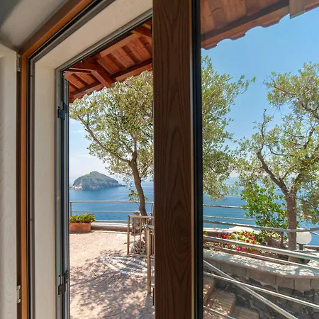 Punta Chiarito 4* Forio (Isola d'Ischia)