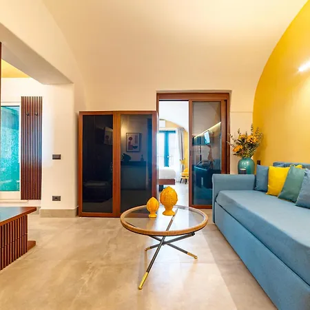 Punta Chiarito 4*