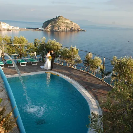 Punta Chiarito Forio (Isola d'Ischia)