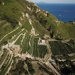 Punta Chiarito Hotel 4*