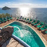 Punta Chiarito Hotel 4*