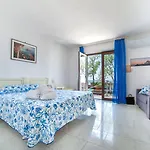 Hotel Punta Chiarito