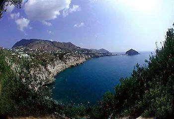 Ξενοδοχείο Punta Chiarito