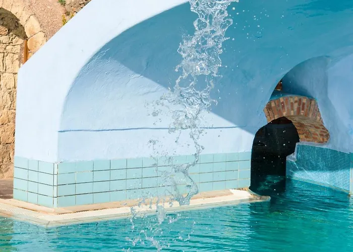 ホテル Punta Chiarito