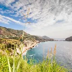 Hotel Punta Chiarito Forio di Ischia
