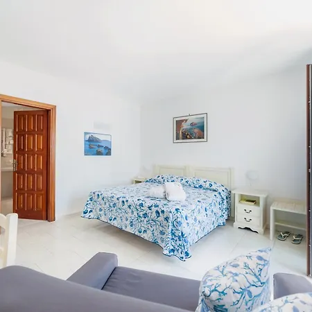 Punta Chiarito Forio (Isola d'Ischia)